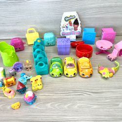 Shopkins Kids Toy 30+ Lot Figures & Basket Food Items