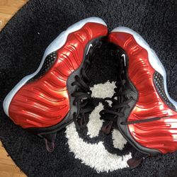 Nike Foamposite Metallic Red