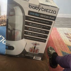 New Baby Brezza Sterilizer 