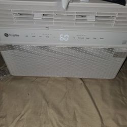 GE PROFILE 14,000 BTU Inverter Window Air Conditioner 