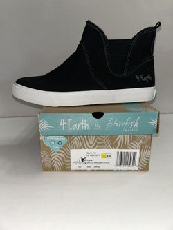 Blowfish Sneakers - Women’s 9.5