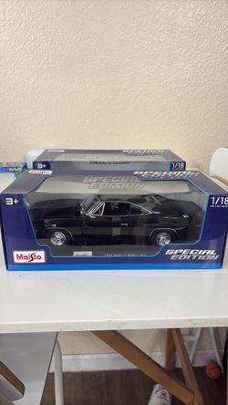 Maisto 1:18 Die-Cast