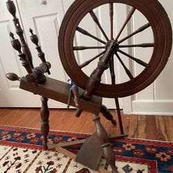 Antique Spinning Wheel