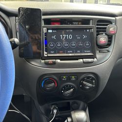 2010 KIA Rio5