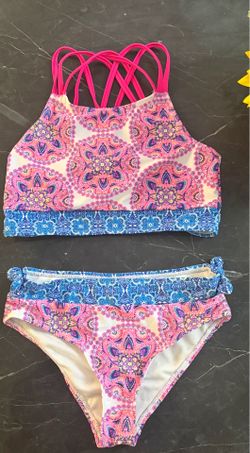 Girls two piece swimsuit
