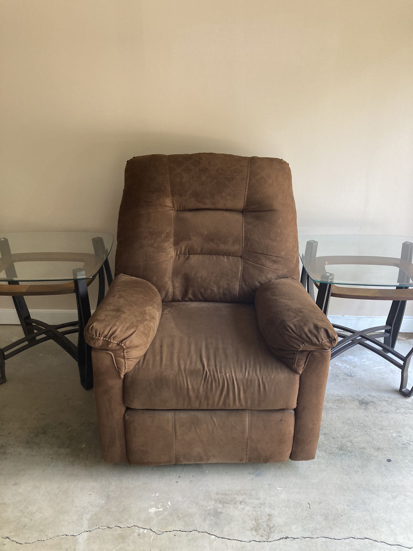 Comfy Full Recliner Chair 