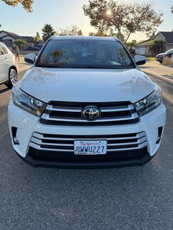 2017 Toyota Highlander