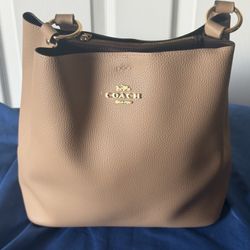 Coach Bucket Bag