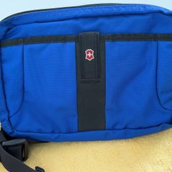 Victorinox Blue Crossbody Small Travel Bag