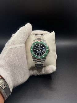 Luxury Starbucks Submariner