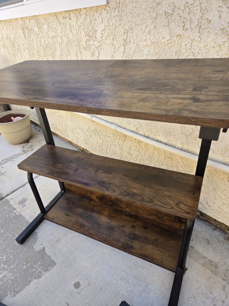 Adjustable Desk