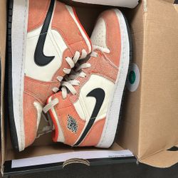 Nike Jordan 1 Mid Se 