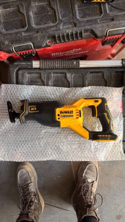 DeWalt XR SawSall 20V