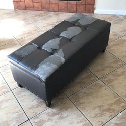 3.5x1.2x1.3 Ft Easy Fix Children Toy Bench As Is