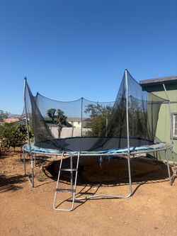 Trampoline
