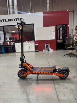 Dual-motor high-speed electric scooter