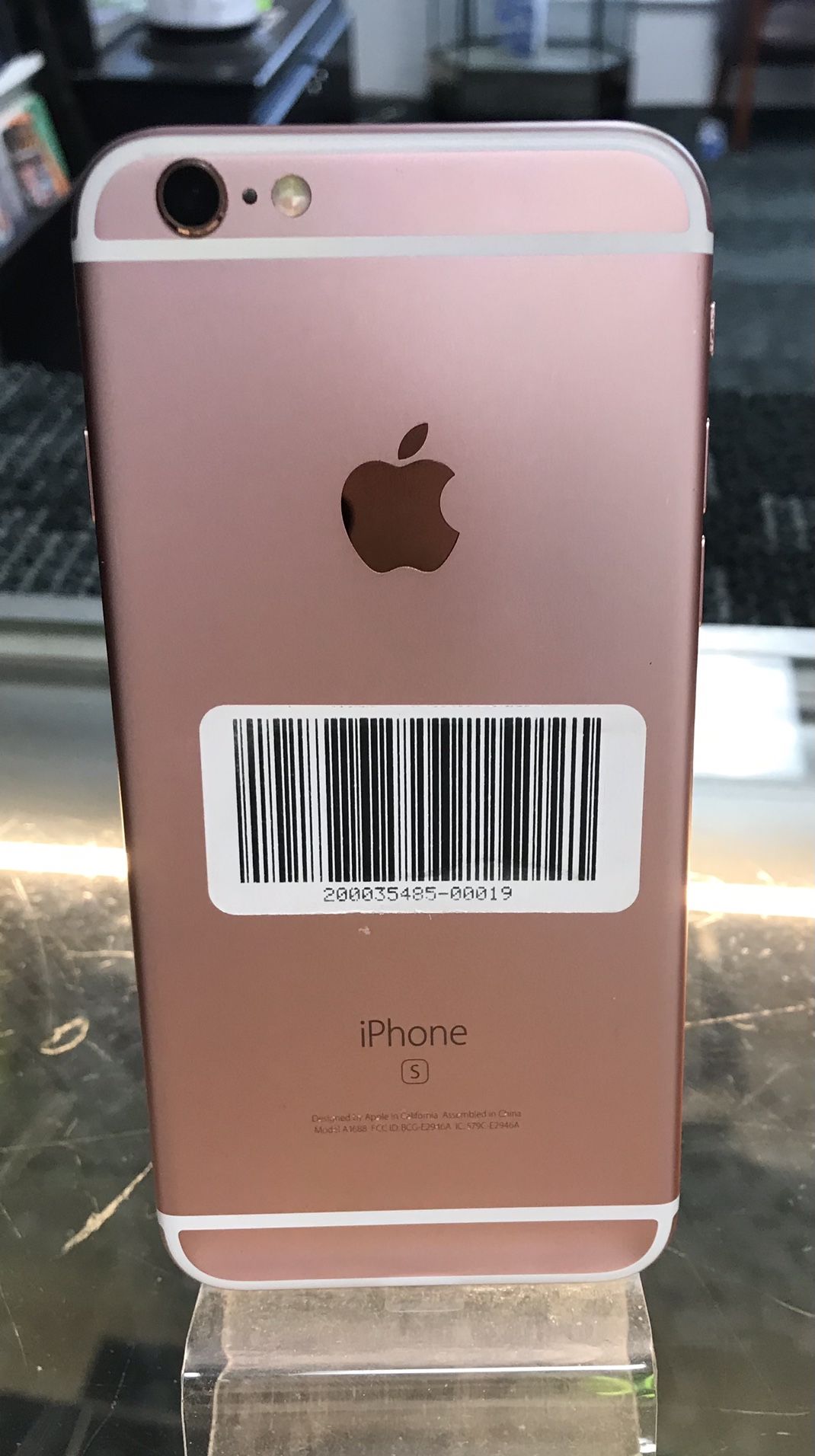 IPHONE 6S EXCELLENT CONDITION UNLOCK WITH FREE ACTIVATION