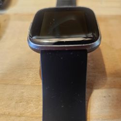 Fitbit Versa 2