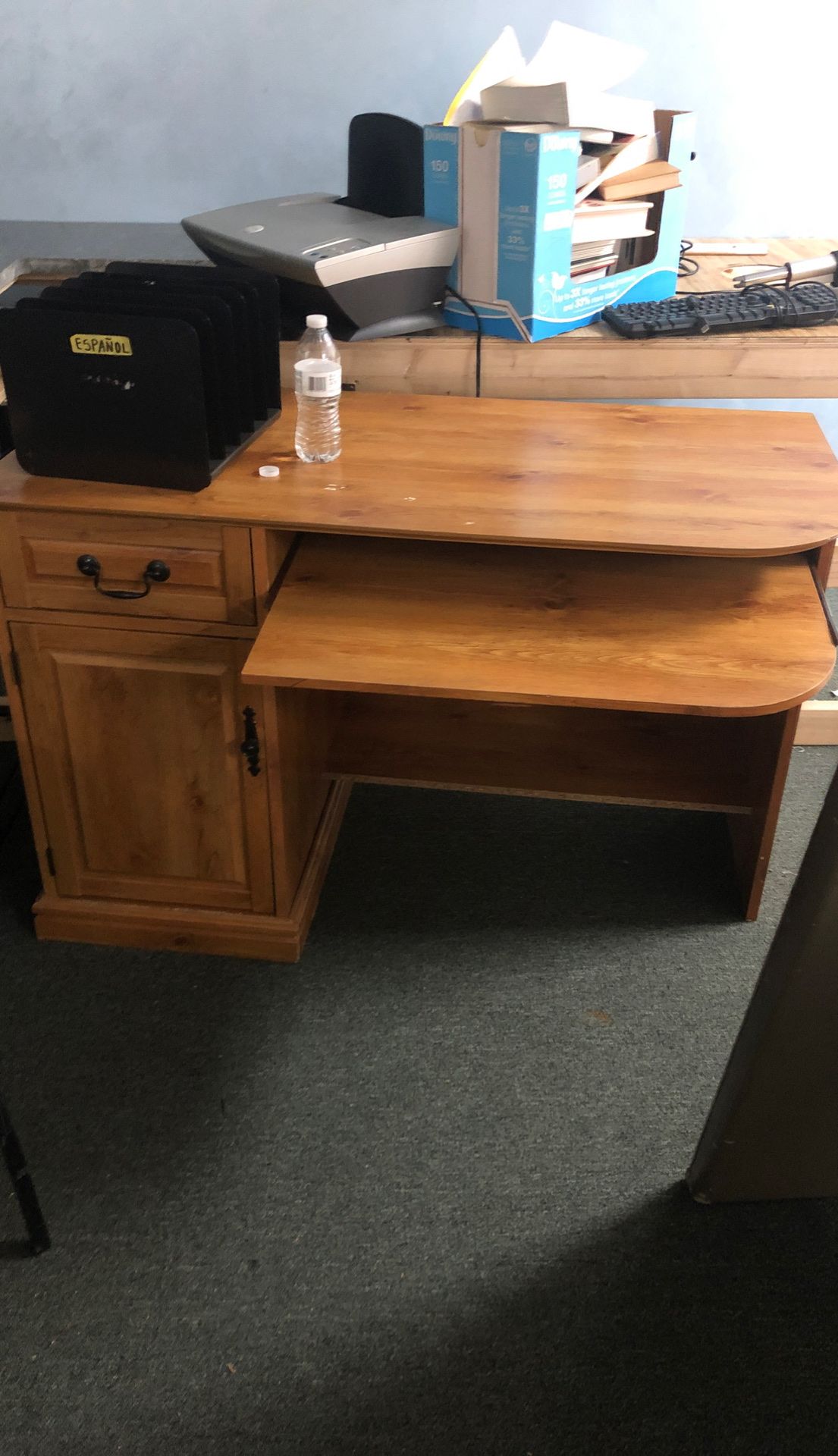 Computer desk