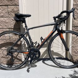 2021 Giant Contend 1