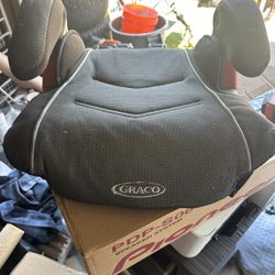 Booster seat 