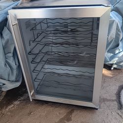 GE Wine FRIDGE MINI CHILLER