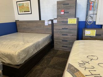 Brand new 5 piece bedroom set