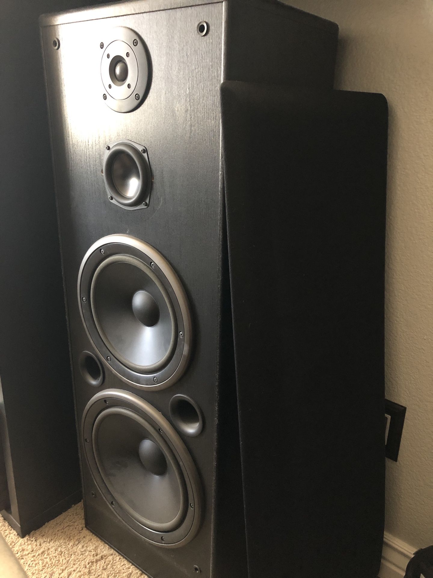 Technics SB-A46 Floorstanding Tower Speakers