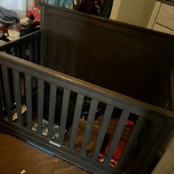 Baby Crib 