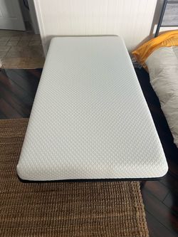 Twin bed like new