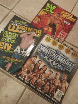 WWE & Pro Wrestling Illustrated Magazine Lot of 3