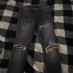 Amiri Jean Size 29