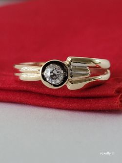 14K Yellow Gold Diamond Ring Size 5.5 Solid Gold/ Anillo de Oro con 1 Diamante Genuino! 👌🎁Post Tags: Anillo de Oro