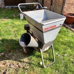 Craftsman 8 HP Wood Chipper/ Leaf Mulcher