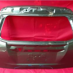 2012 2013 2014 2015 2016 2017 2018 TOYOTA PRIUS V TAILGATE OEM
