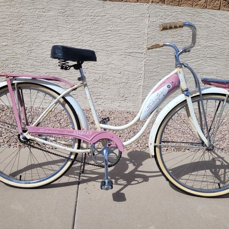 1956 schwinn bicycle Vintage 1956 Schwinn Starlet Bicycle for Sale in Gilbert, AZ