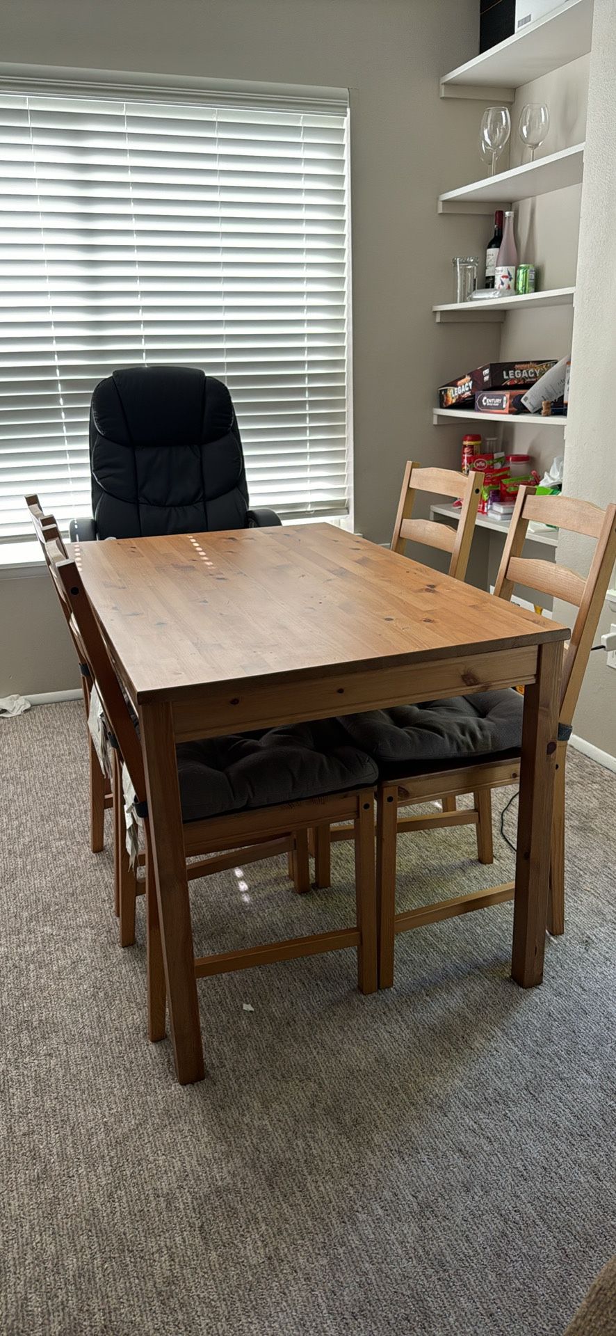Ikea Dining Table With 4 Chairs