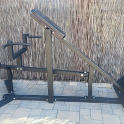New Condition T-Bar Row Machine 