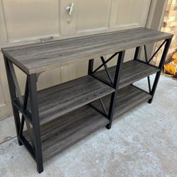 Entertainment Stand / Console Table