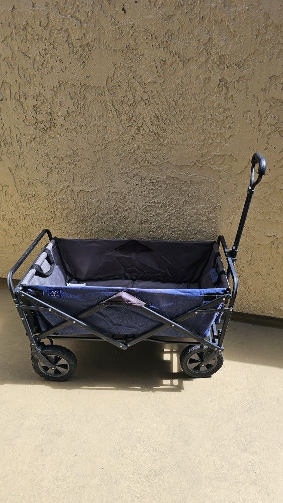 Mac Sports Wagon With Table And Cup Holders