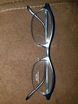 Oliver Peoples "Fame" Titanium Frame