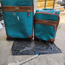 Luggage set $80 both firm