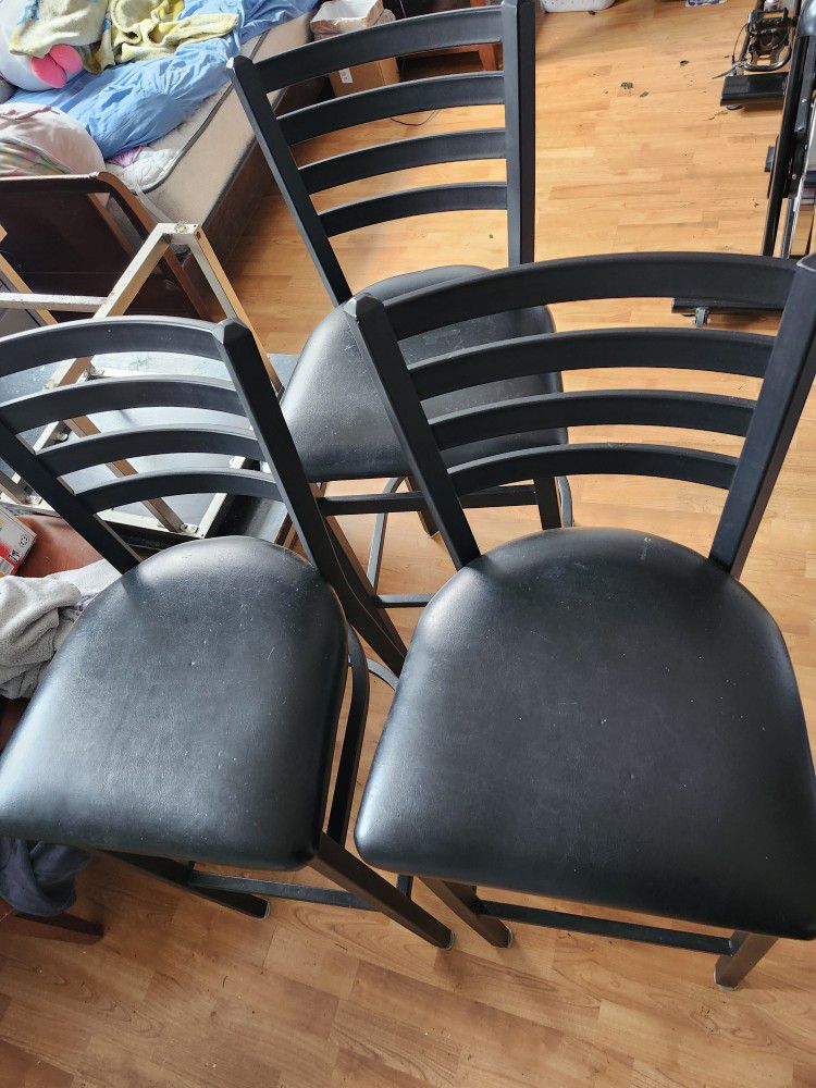 Chairs X3