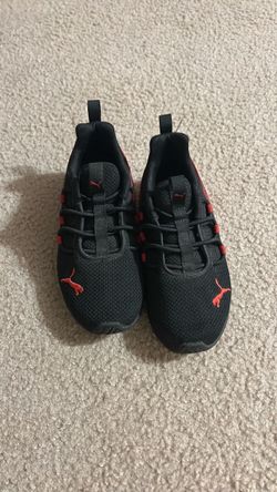 Puma Black and Red Sneakers size 1C 19 cm