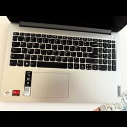 Lenovo Laptop