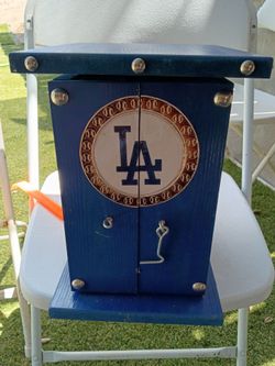 Dodgers collectible box