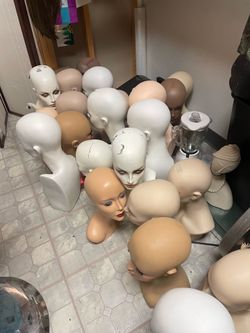 Store display items