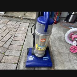 Bissel Vaccum 