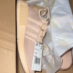 New In Box   NMD R1's Halo Blush  Adidas