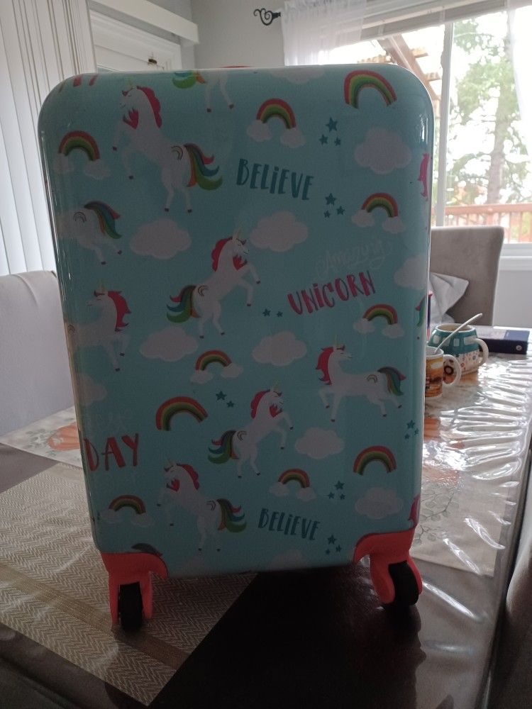 Unicorn Luggage for girls